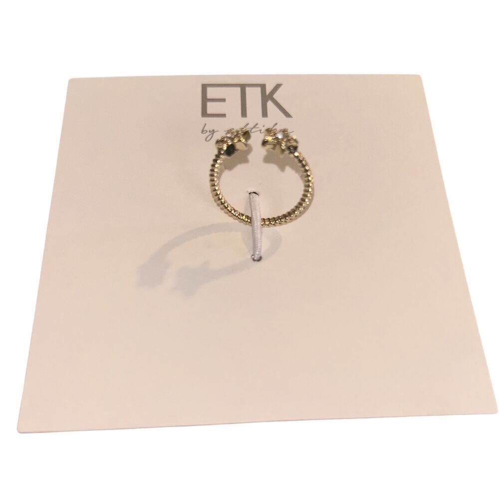 Ettika Gold Star  Disconnected Twist  Ring Size 7 - Picture 2 of 5